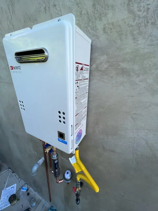 Tankless water heater installation for Windermere homes